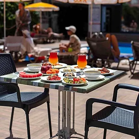 ホテル Best Alanya Hotel 3*