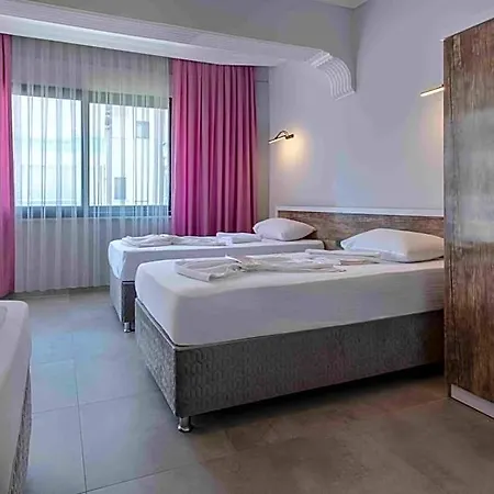 Best Alanya Hotel ホテル